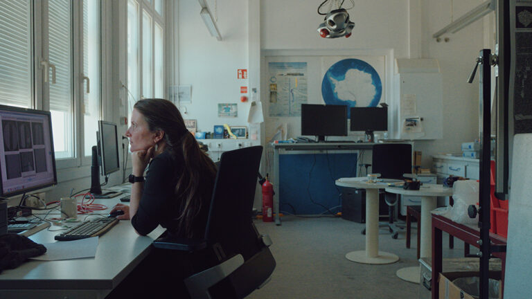 DGDW_STILLS_MARIA_EISLABOR_11 Kopie